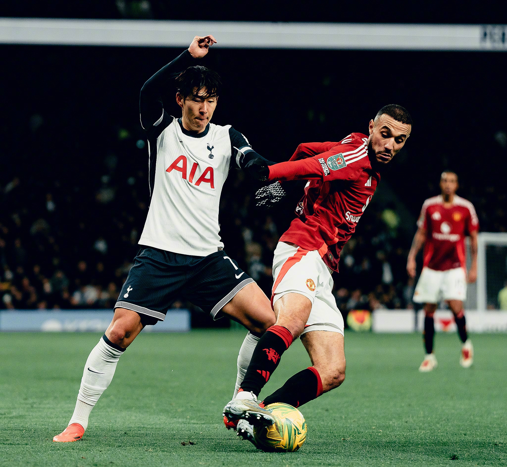 开云下载-热刺逆转战胜对手，近期表现出色