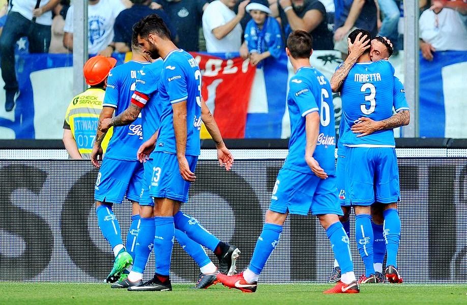 包含奥格斯堡意外击败对手,展现实力的词条 包含奥格斯堡意外击败对手,展现实力的词条