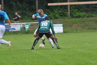 开云APP-恩菲尔德备战细节频出，球队积极调整状态