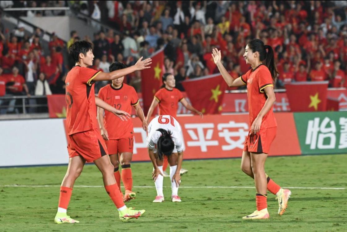 开云体育官方网站-斯里兰卡女足备战区锦赛，冲击冠军