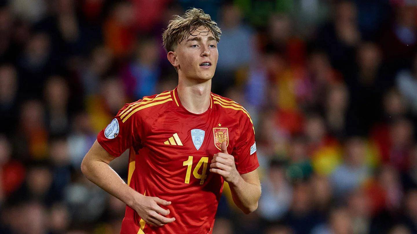 开云下载-塞维利亚球队身体素质受伤，医务人员全力救治的简单介绍