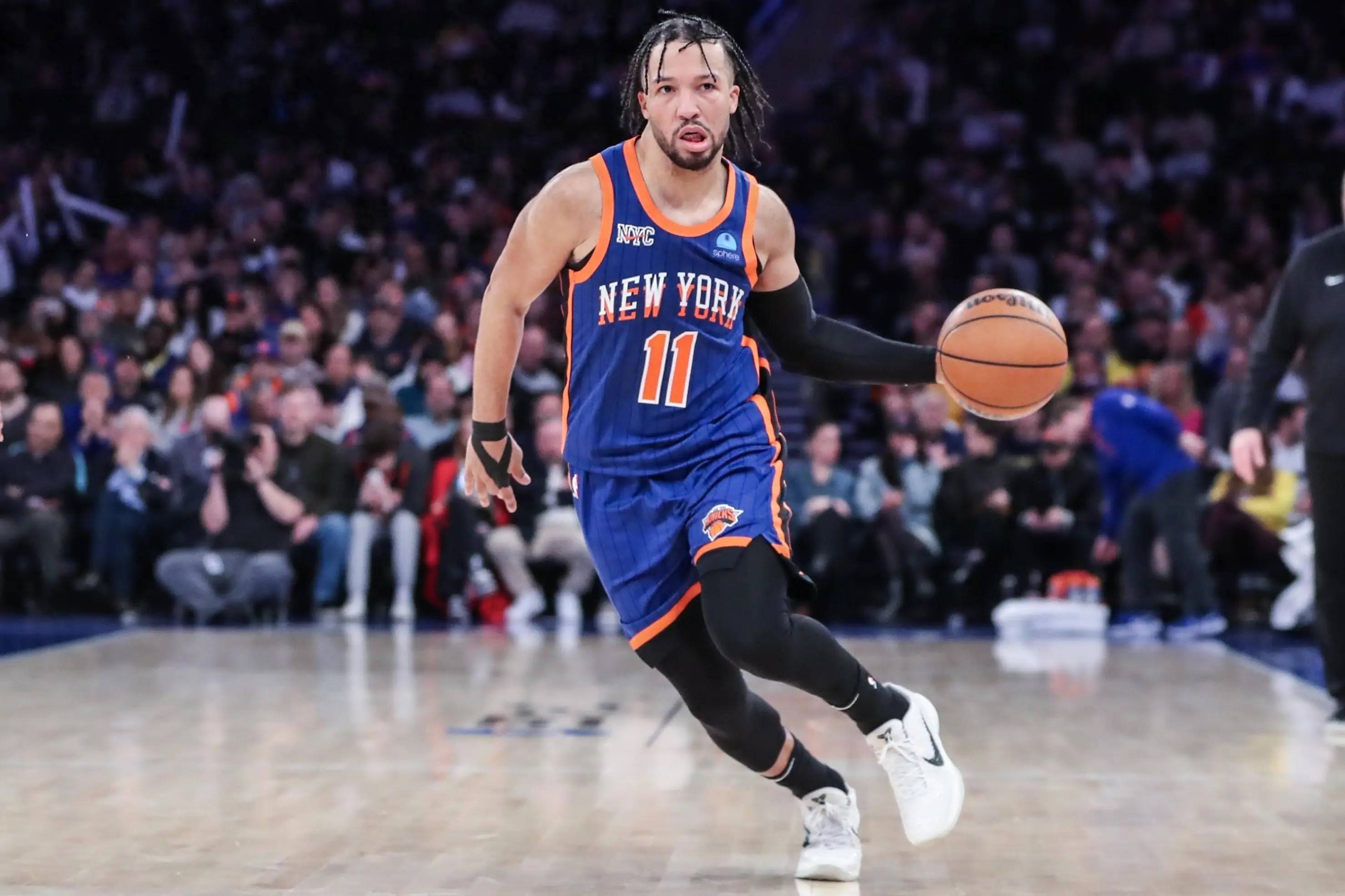 雄鹿主场力克尼克斯连胜纪录延续的简单介绍