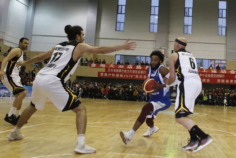 开云体育app-关于国际篮球锦标赛争夺白热化，南美劲旅展示超强实力的信息