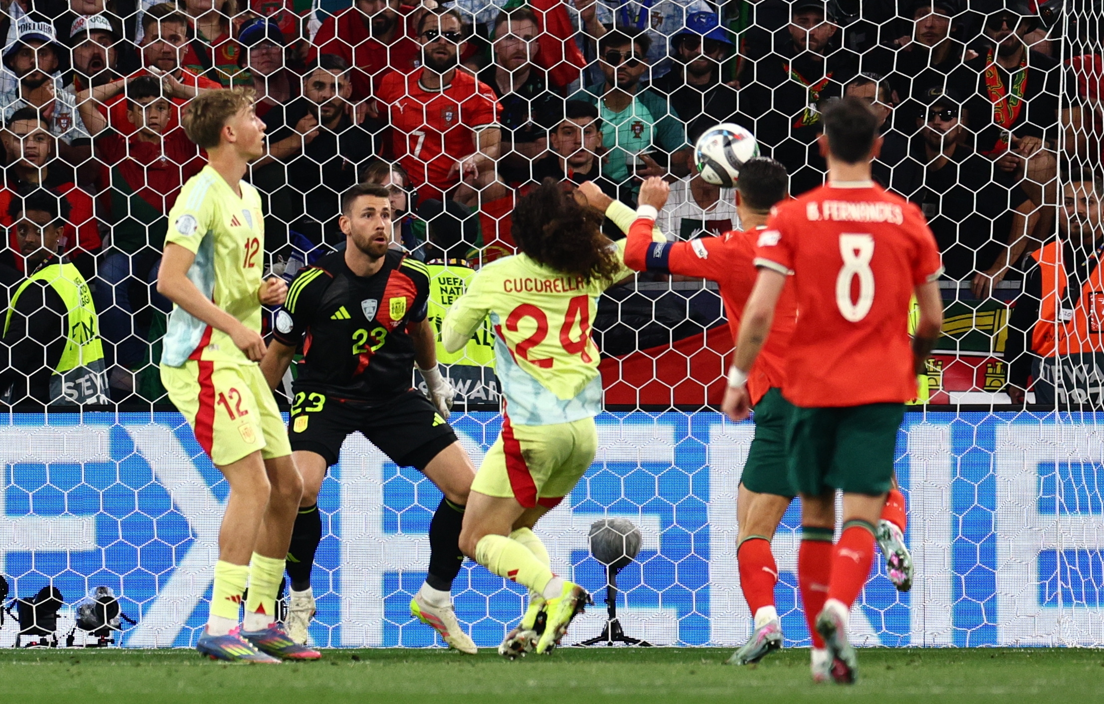 开云体育APP下载-葡萄牙赢得匈牙利，夺得宝贵三分