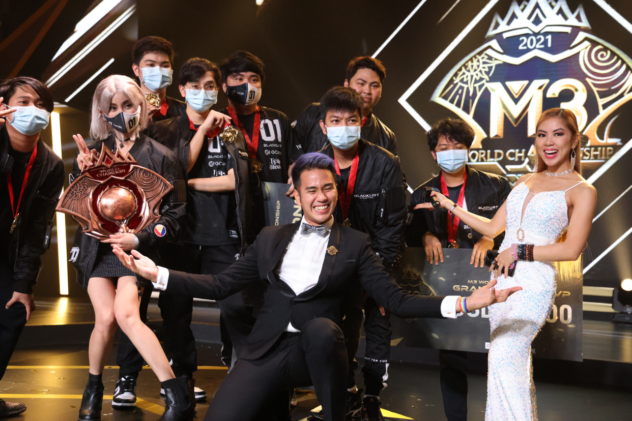 开云APP-强强对抗：国际赛场上演激烈角逐的简单介绍