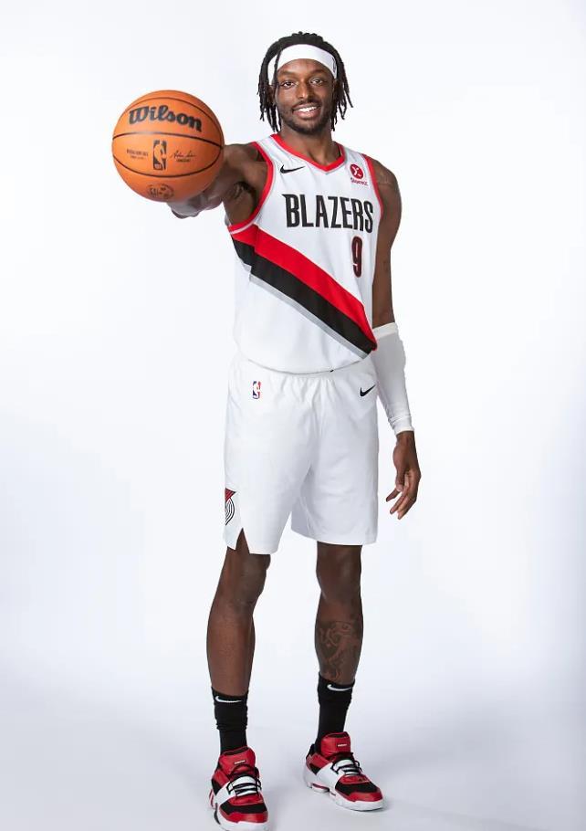 开云体育下载-开拓者新援表现令人眼前一亮的简单介绍