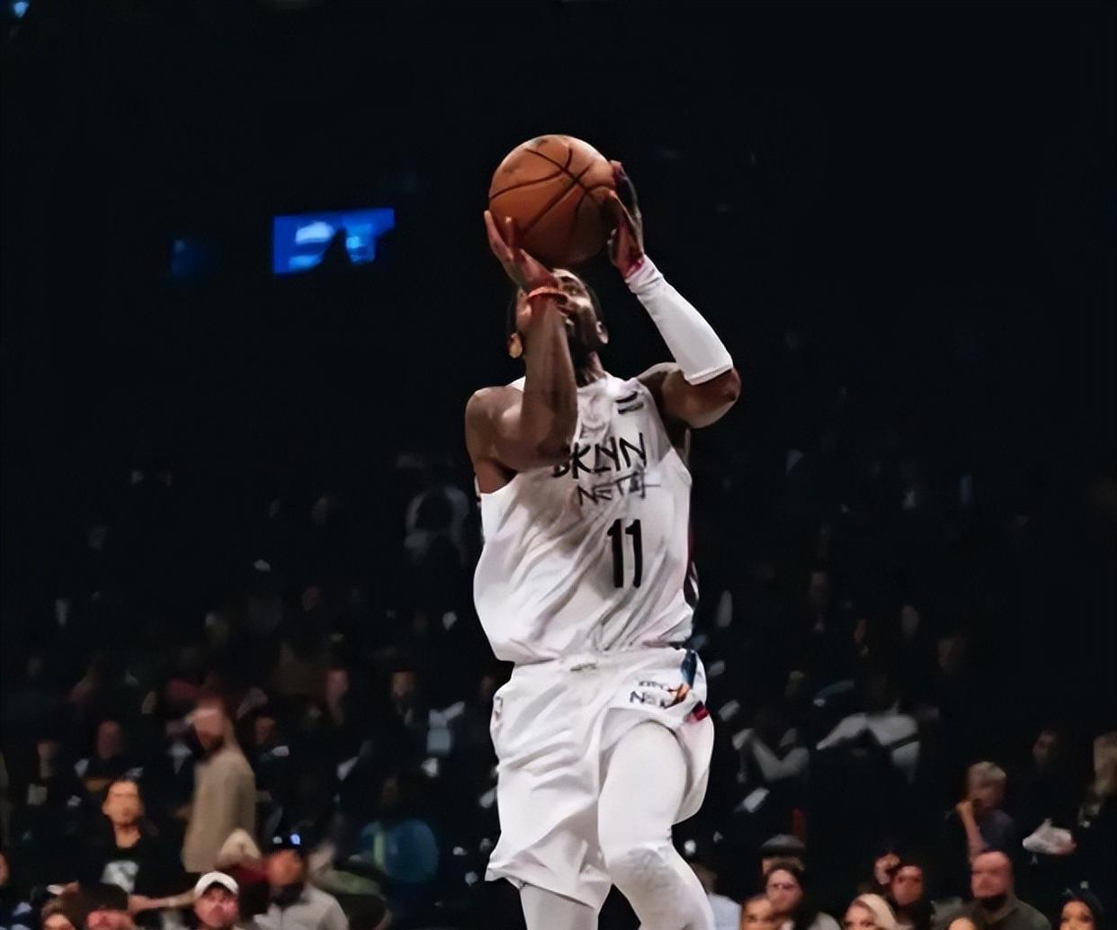 篮网新秀惊艳表现,引发赞誉 篮网新秀惊艳表现,引发赞誉