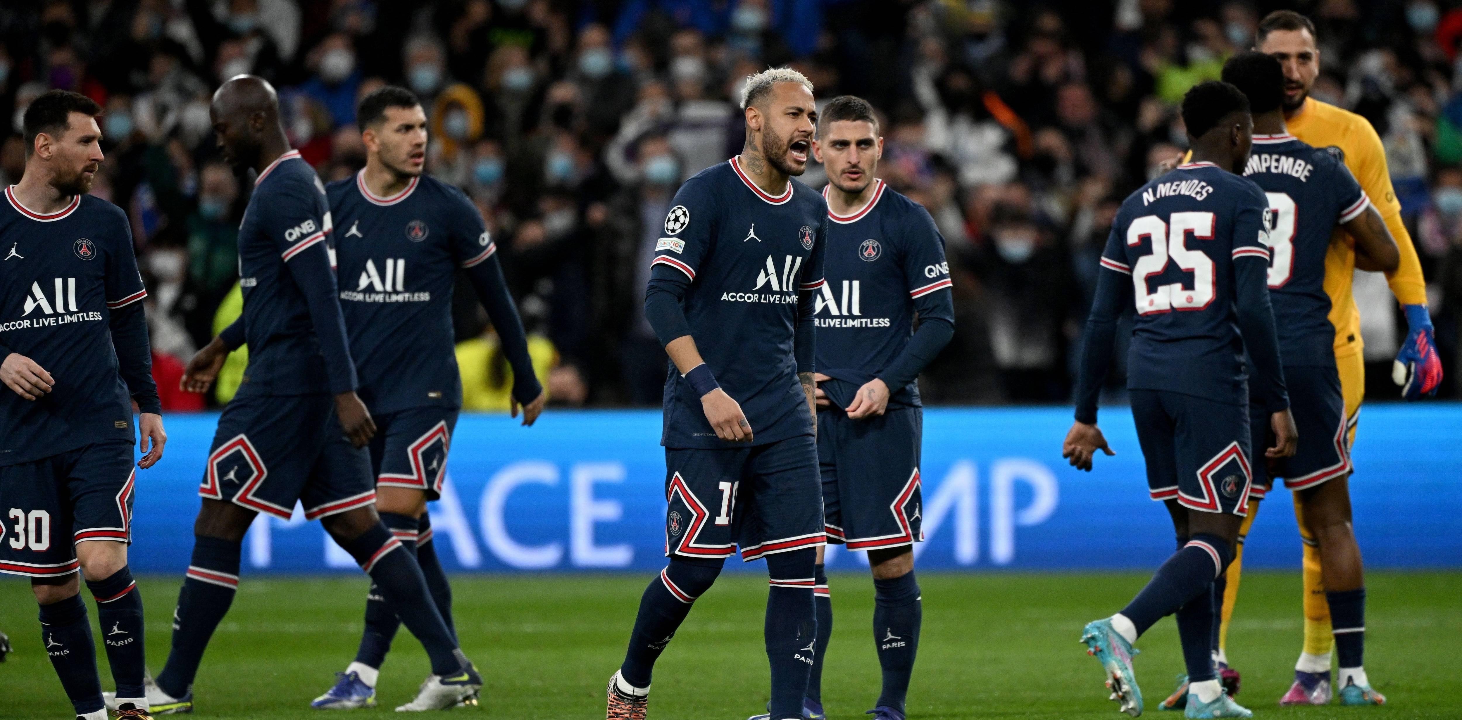 曼联主场负于巴黎，可惜未能晋级淘汰赛的简单介绍