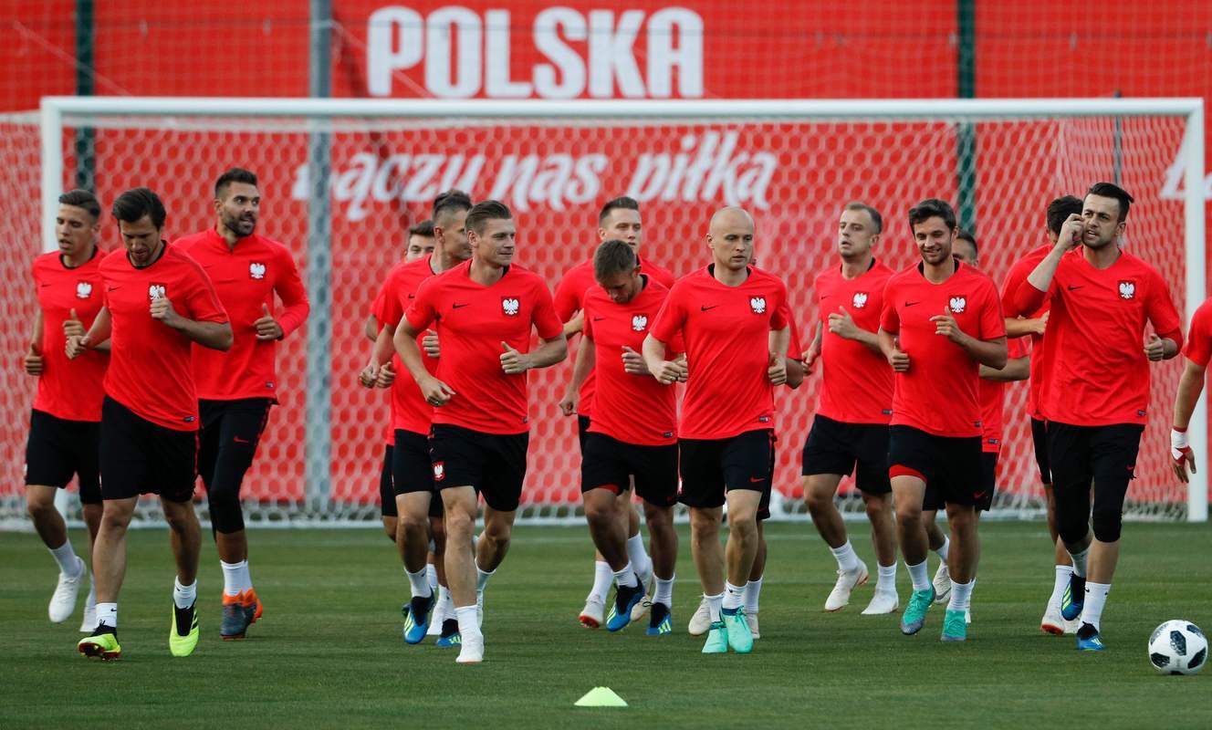 波兰球队崭露头角,巧夺冠军 波兰球队崭露头角,巧夺冠军