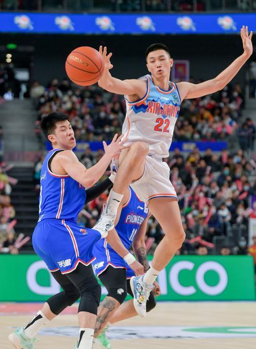 安徽男篮在客场实现逆袭,惊险取胜 安徽男篮在客场实现逆袭,惊险取胜