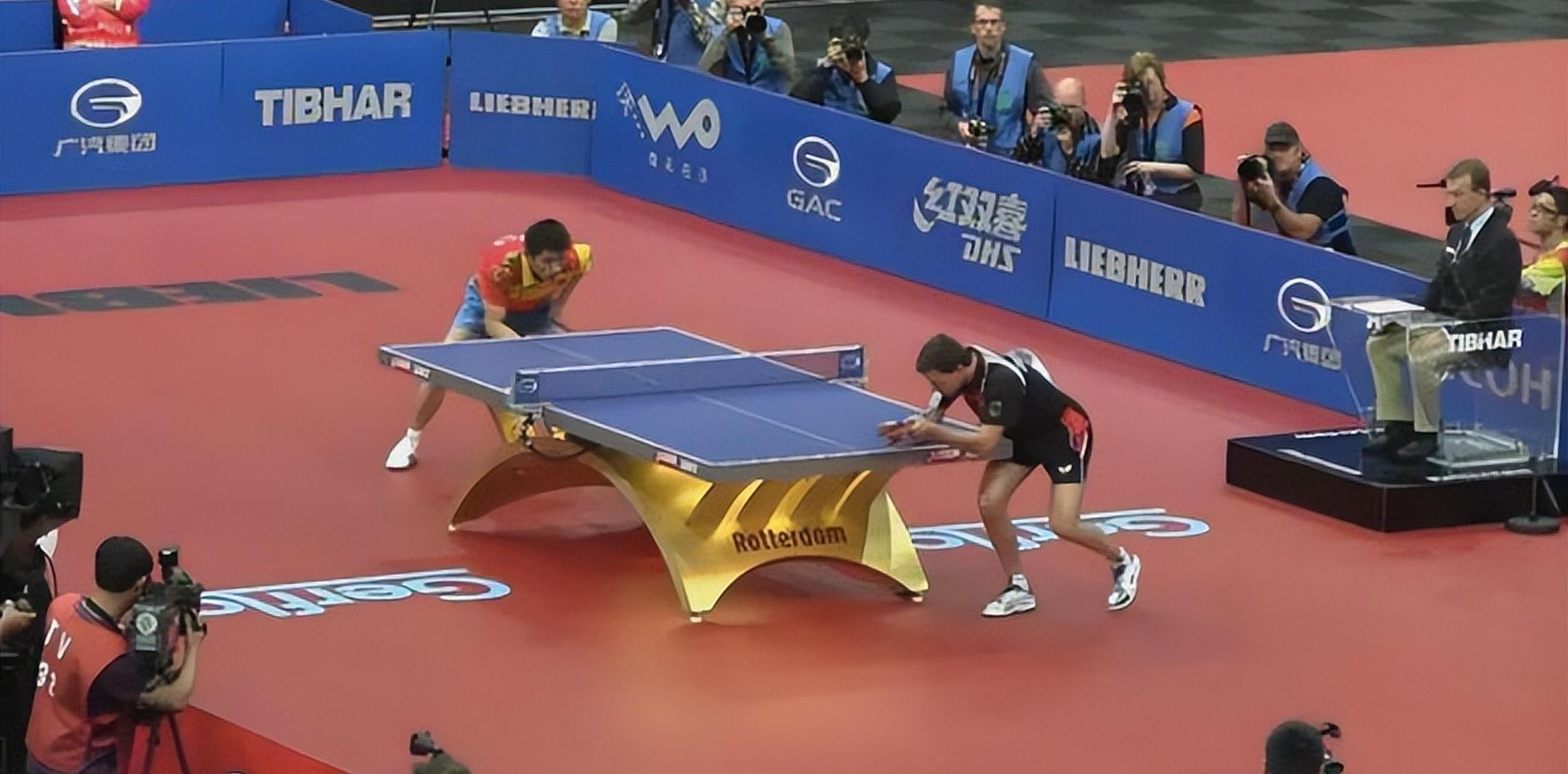 德国乒乓球队轻取波兰乒乓球队，波尔统治全场的简单介绍