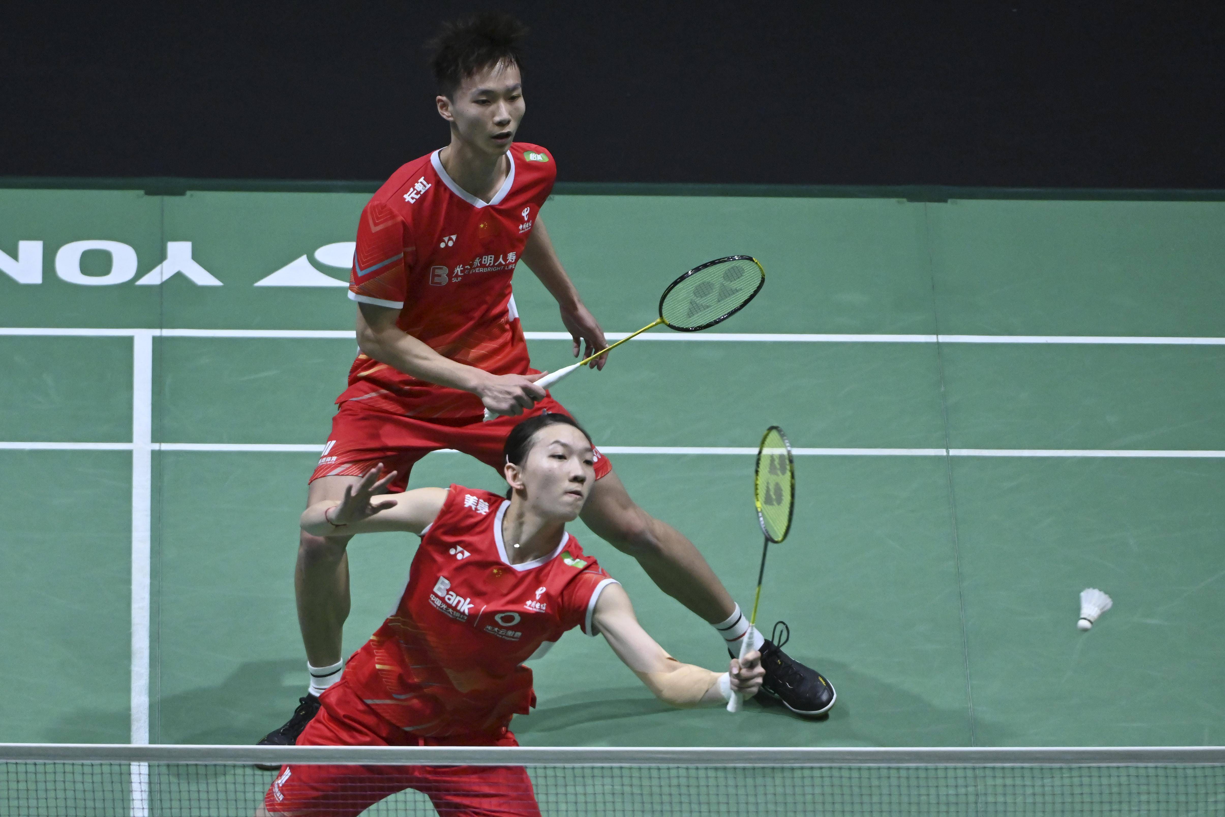 包含中国羽毛球队绝地反击日本羽毛球队,戴资颖关键制胜的词条 包含中国羽毛球队绝地反击日本羽毛球队,戴资颖关键制胜的词条