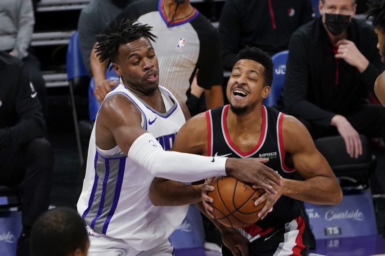 猛龙轻取上海队,麦科勒姆扛起全队的简单介绍 猛龙轻取上海队,麦科勒姆扛起全队的简单介绍