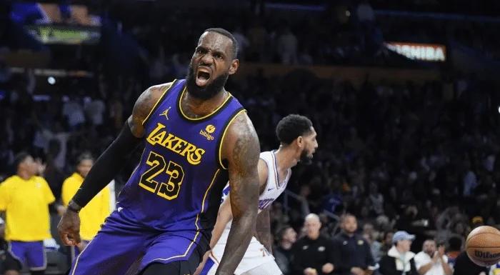 76人绝杀浙江队,詹姆斯点燃赛场 76人绝杀浙江队,詹姆斯点燃赛场