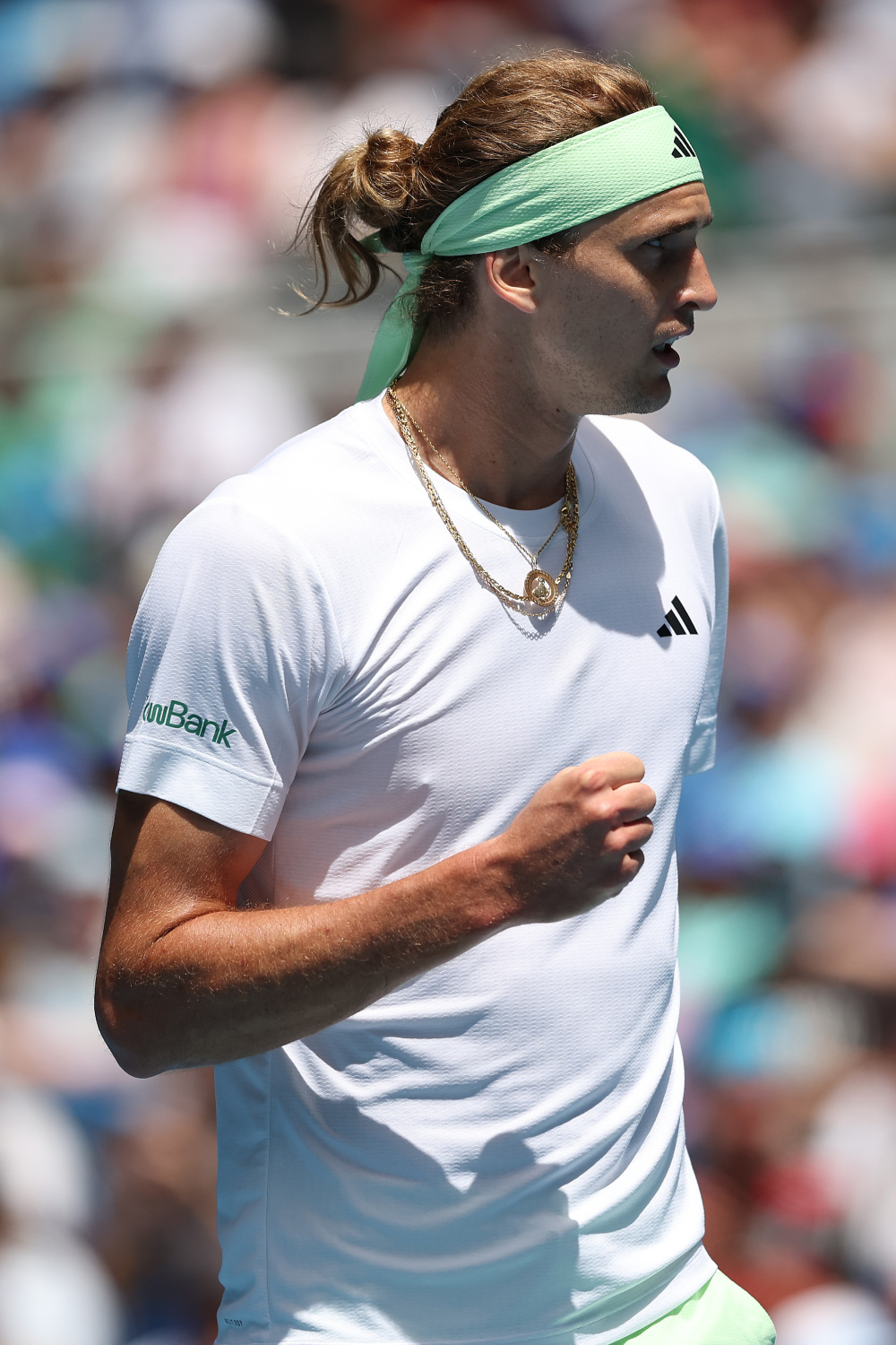 戴维斯杯绝杀澳网，兹维列夫扛起全队